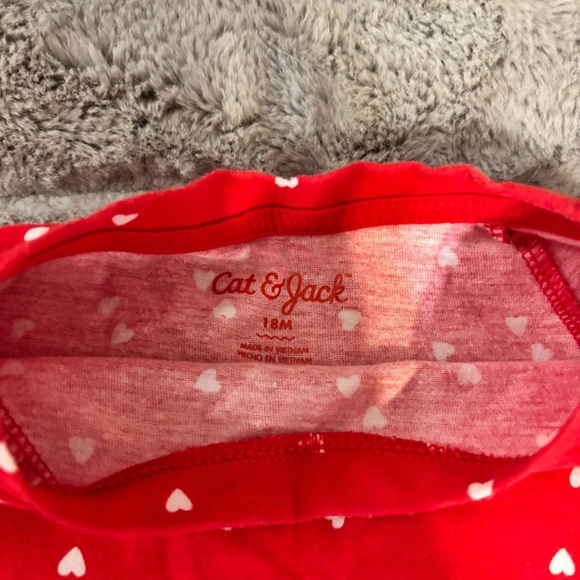 Cat & Jack 18 Months Long Sleeve Red Shirt With White
Hearts, Valentine’s Day - Picture 2 of 4